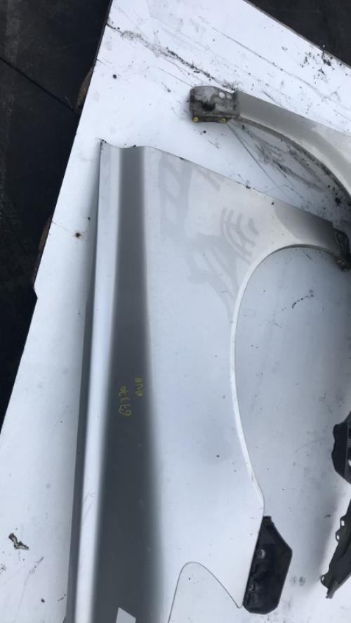 Aile avant gauche VOLVO V 50 PHASE 1 BREAK Diesel image 2