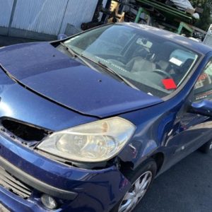 Pare choc arriere RENAULT CLIO 3 PHASE 2 Essence image 6