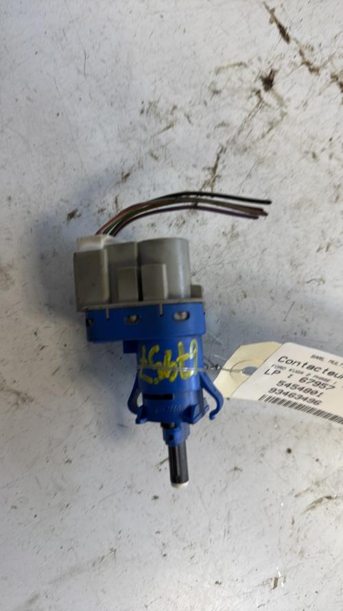Contacteur feu stop FORD KUGA 2 PHASE 1 Diesel image 2