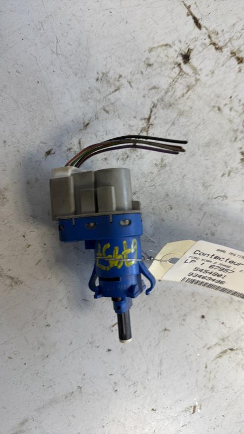 Contacteur feu stop FORD KUGA 2 PHASE 1 Diesel image 4