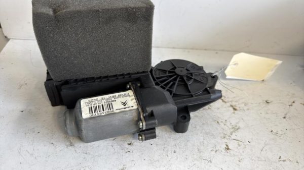 Moteur leve vitre avant droit CITROEN C4 PICASSO 1 Diesel image 1