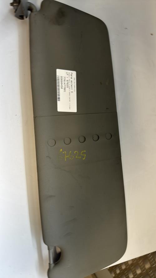 Pare soleil droit RENAULT TRAFIC 2 PHASE 2 Diesel image 3