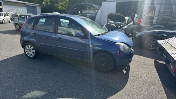 Feu arriere principal gauche (feux) FORD FIESTA 5 PHASE 2 Diesel image 6