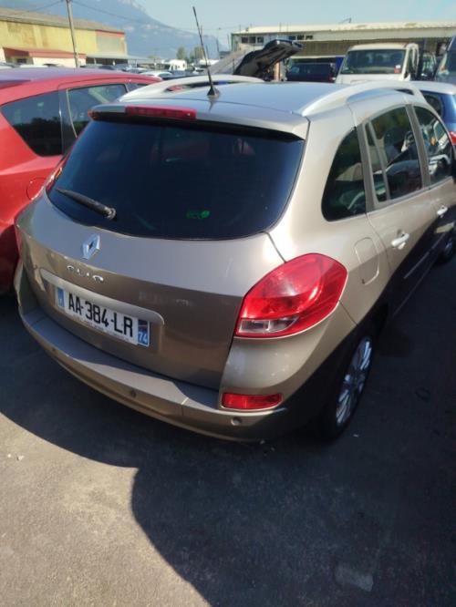 Aerateur tableau de bord avant droit RENAULT CLIO 3 PHASE 1 BREAK Diesel image 7
