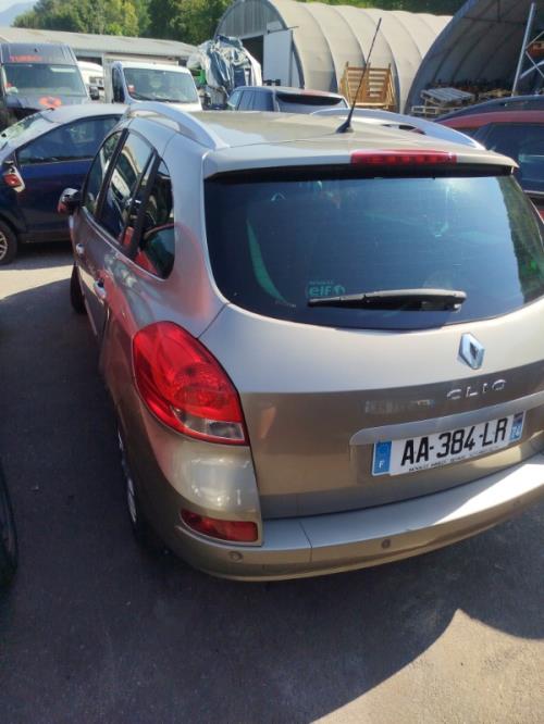 Aerateur tableau de bord avant droit RENAULT CLIO 3 PHASE 1 BREAK Diesel image 8
