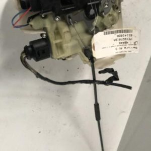 Serrure avant droit VOLKSWAGEN TRANSPORTER 5 PHASE 2 Diesel image 1