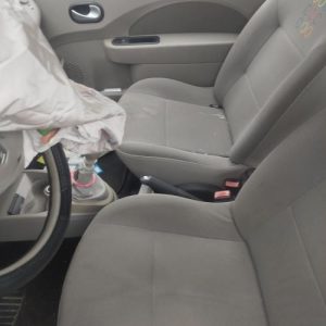 Poignee interieur avant gauche RENAULT TWINGO 2 PHASE 1 Essence image 6