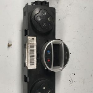Commande chauffage RENAULT MEGANE 2 PHASE 1 Diesel image 1