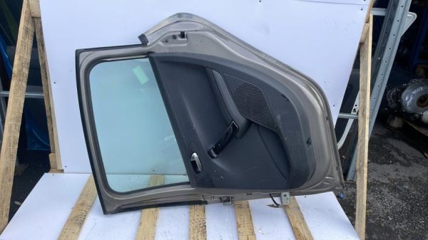 Porte arriere droit PEUGEOT 208 1 PHASE 1 Diesel image 3
