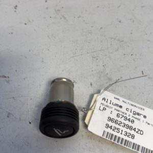 Allume cigare PEUGEOT PARTNER 2 PHASE 1 Diesel image 1
