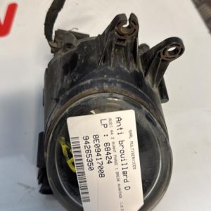 Anti brouillard droit (feux) AUDI A4 2 AVANT PHASE 1 BREAK Diesel image 1