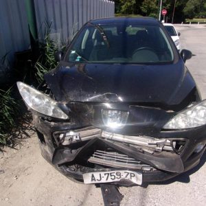 Vitre arriere droit PEUGEOT 308 1 PHASE 1 Diesel image 8