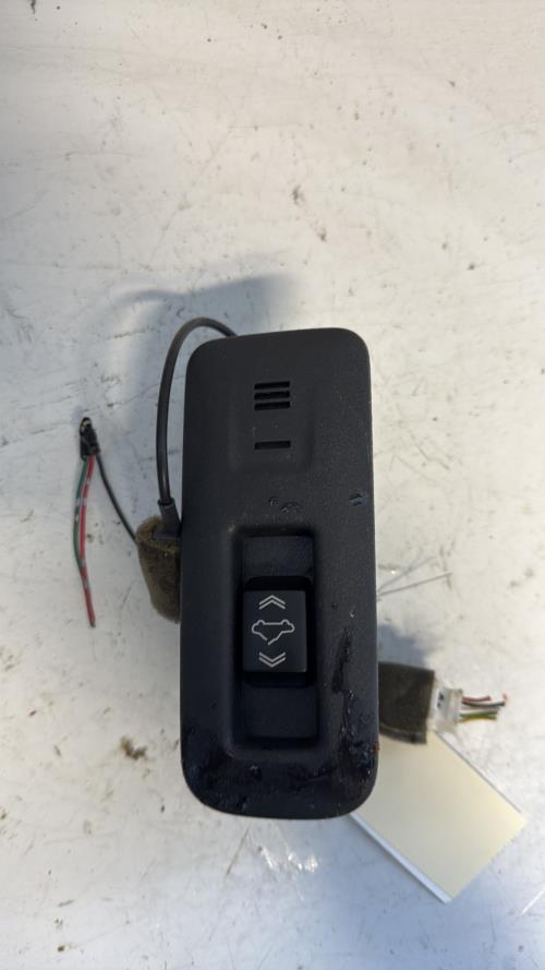 Bouton/Interrupteur NISSAN JUKE 1 PHASE 2 Essence image 2