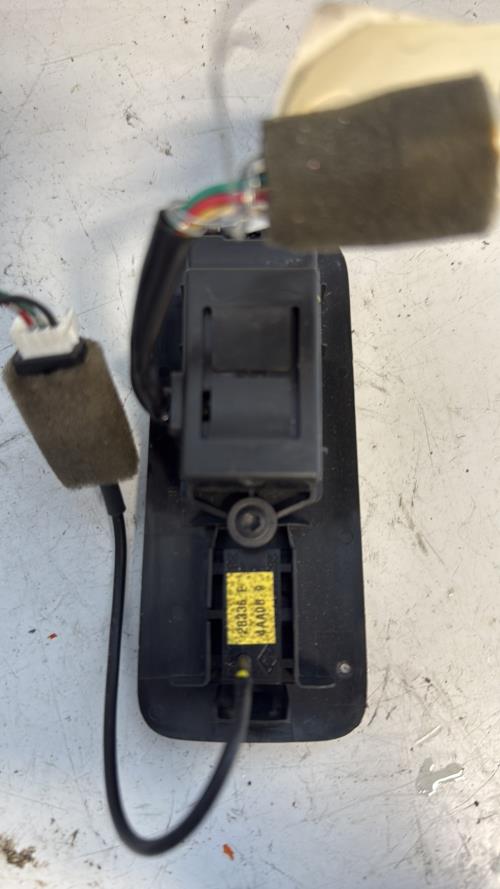 Bouton/Interrupteur NISSAN JUKE 1 PHASE 2 Essence image 3