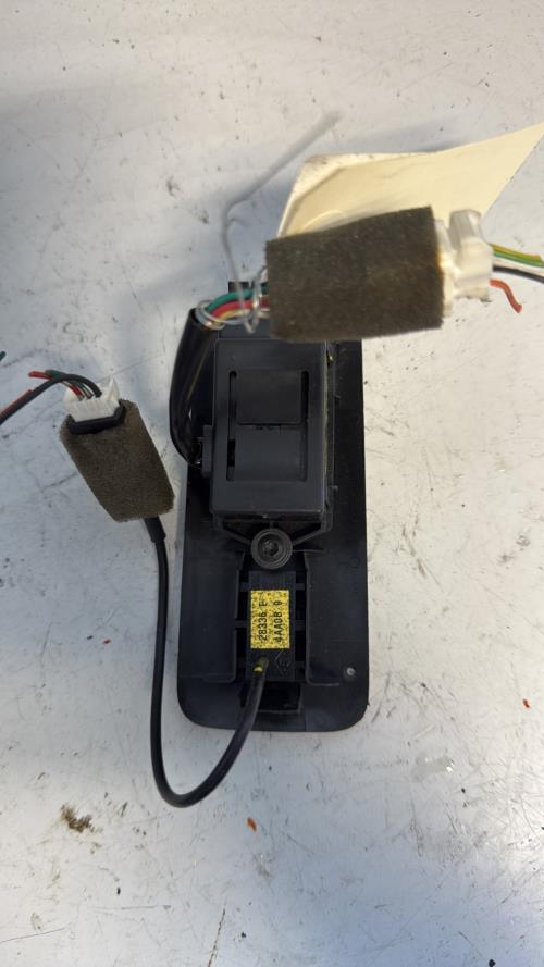 Bouton/Interrupteur NISSAN JUKE 1 PHASE 2 Essence image 4