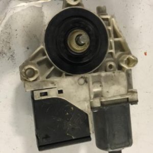 Moteur leve vitre arriere droit RENAULT image 1