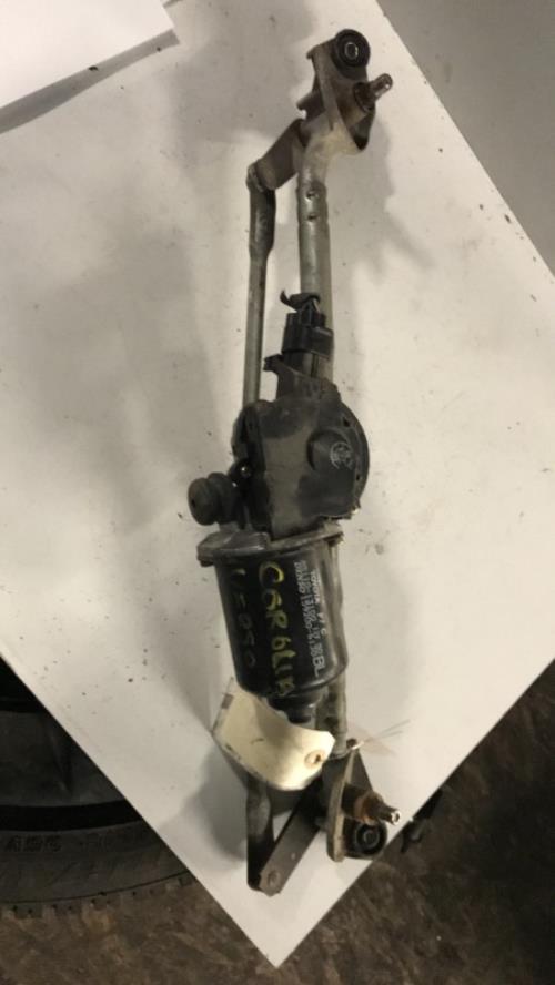 Moteur essuie glace avant TOYOTA COROLLA VERSO 1 image 1