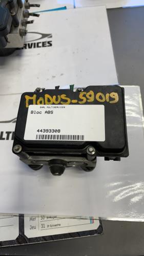 Bloc ABS (freins anti-blocage) RENAULT MODUS PHASE 1 image 1