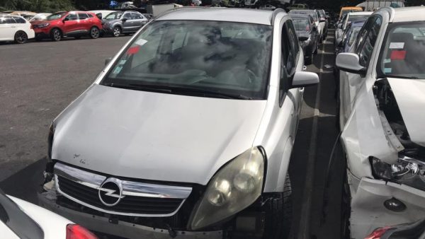 Serrure avant gauche OPEL ZAFIRA B PHASE 1 Diesel image 5