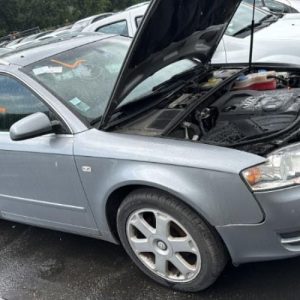 Aile avant droit AUDI A4 2 AVANT PHASE 2 BREAK Diesel image 7