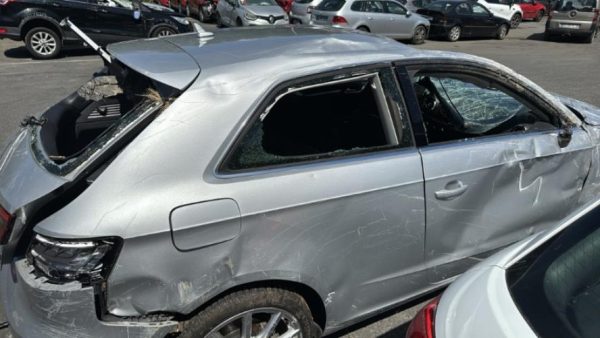 Attache ceinture arriere droit AUDI A3 3 PHASE 1 Diesel image 7