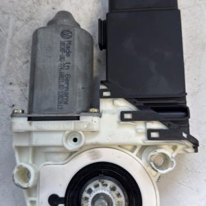 Moteur leve vitre avant gauche VOLKSWAGEN GOLF 4 Diesel image 1