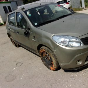 Vitre avant droit DACIA SANDERO 1 Diesel image 8