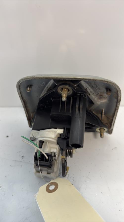 Actionneur serrure hayon RENAULT CLIO 2 PHASE 2 Essence image 3