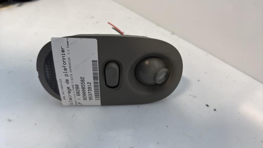 Eclairage de plafonnier RENAULT CLIO 2 PHASE 2 Essence image 1