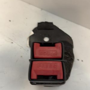 Attache ceinture arriere droit RENAULT CLIO 2 PHASE 2 Essence image 1