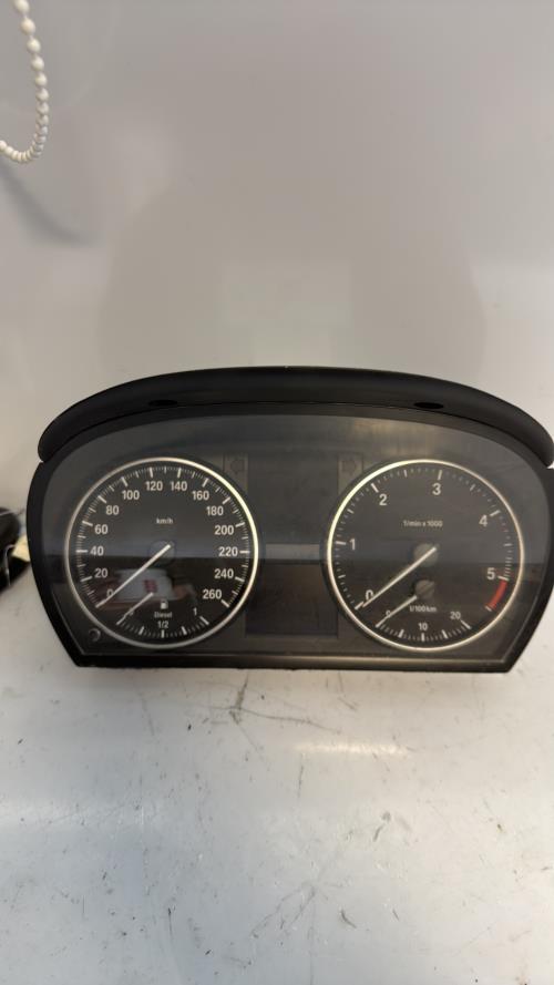 Compteur BMW SERIE 3 E90 PHASE 2 Diesel image 2