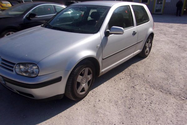 Feu arriere principal gauche (feux) VOLKSWAGEN GOLF 4 Diesel image 4