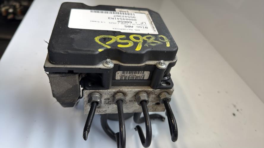 Bloc ABS (freins anti-blocage) CITROEN C4 1 PHASE 1 COUPE Diesel image 2