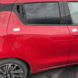 Porte arriere droit SUZUKI SWIFT 5 Essence/Hybride image 1