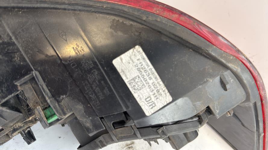 Feu arriere principal droit (feux) RENAULT CLIO 4 PHASE 1 Diesel image 3
