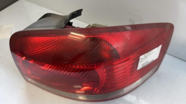 Feu arriere principal droit (feux) AUDI A3 2 PHASE 1 image 2
