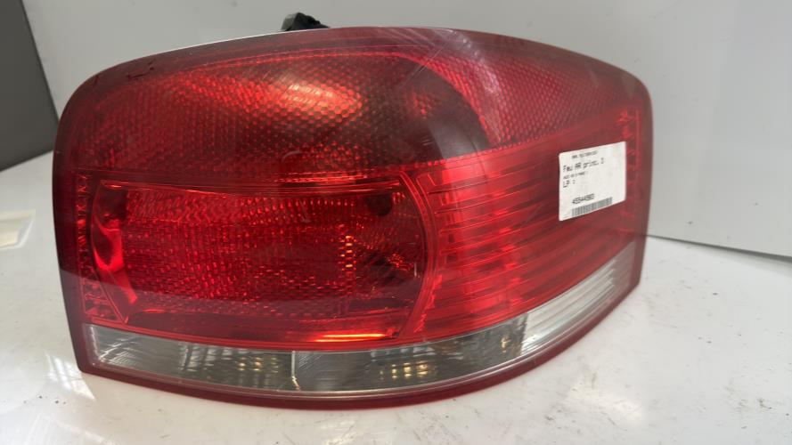 Feu arriere principal droit (feux) AUDI A3 2 PHASE 1 image 3