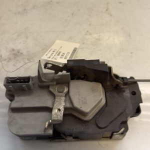 Serrure arriere droit PEUGEOT 206+ Diesel image 1