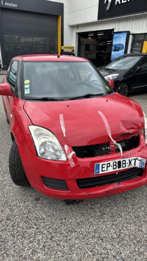 Leve vitre electrique avant gauche SUZUKI SWIFT 3 Essence image 5