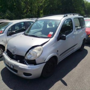 Porte avant droit TOYOTA YARIS VERSO PHASE 2 Essence image 1
