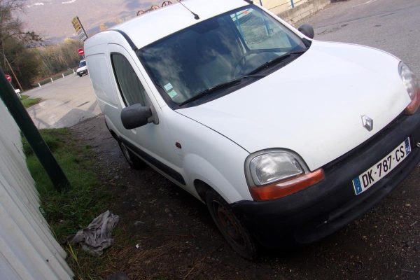 Pare choc avant RENAULT KANGOO 1 PHASE 1 image 6