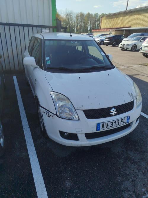 Moteur essuie glace avant SUZUKI SWIFT 3 Diesel image 2