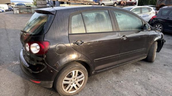Vitre avant droit VOLKSWAGEN GOLF PLUS PHASE 1 Diesel image 7