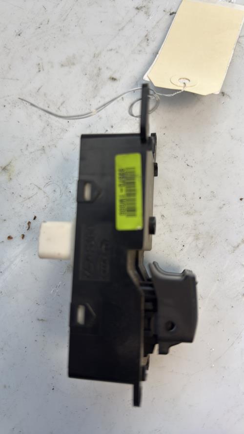 Interrupteur de leve vitre avant gauche KIA RIO 2 PHASE 1 Diesel image 3