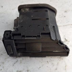 Aerateur tableau de bord avant gauche SUZUKI SWIFT 5 Essence/Hybride image 3