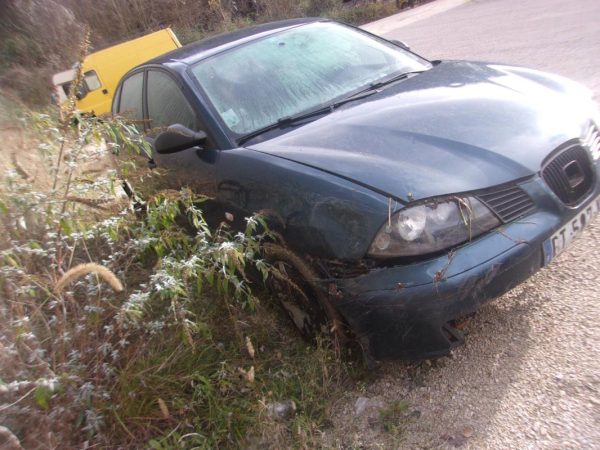 Moteur leve vitre avant gauche SEAT CORDOBA 2 image 2