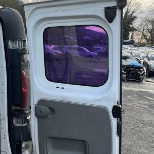 Porte arriere droit RENAULT TRAFIC 2 PHASE 1 Diesel image 2