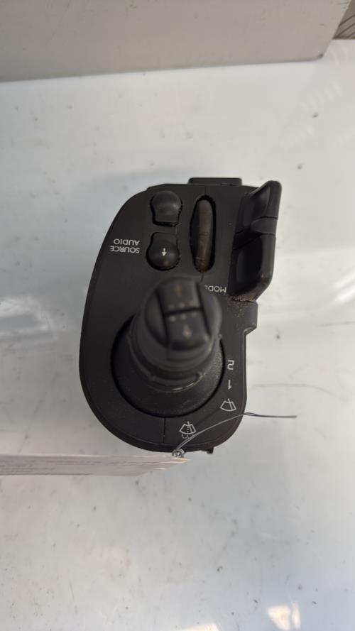 Commodo d'essuie glaces RENAULT CLIO 3 PHASE 1 Diesel image 2