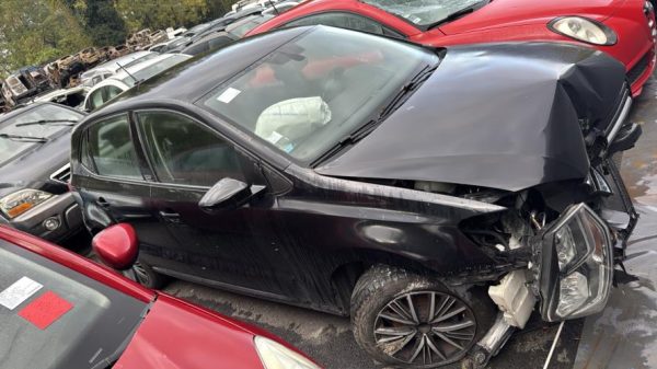 Anti brouillard droit (feux) VOLKSWAGEN POLO 5 PHASE 2 Diesel image 6