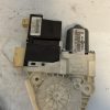 Moteur leve vitre avant gauche PEUGEOT 307 PHASE 1 BREAK Diesel image 3